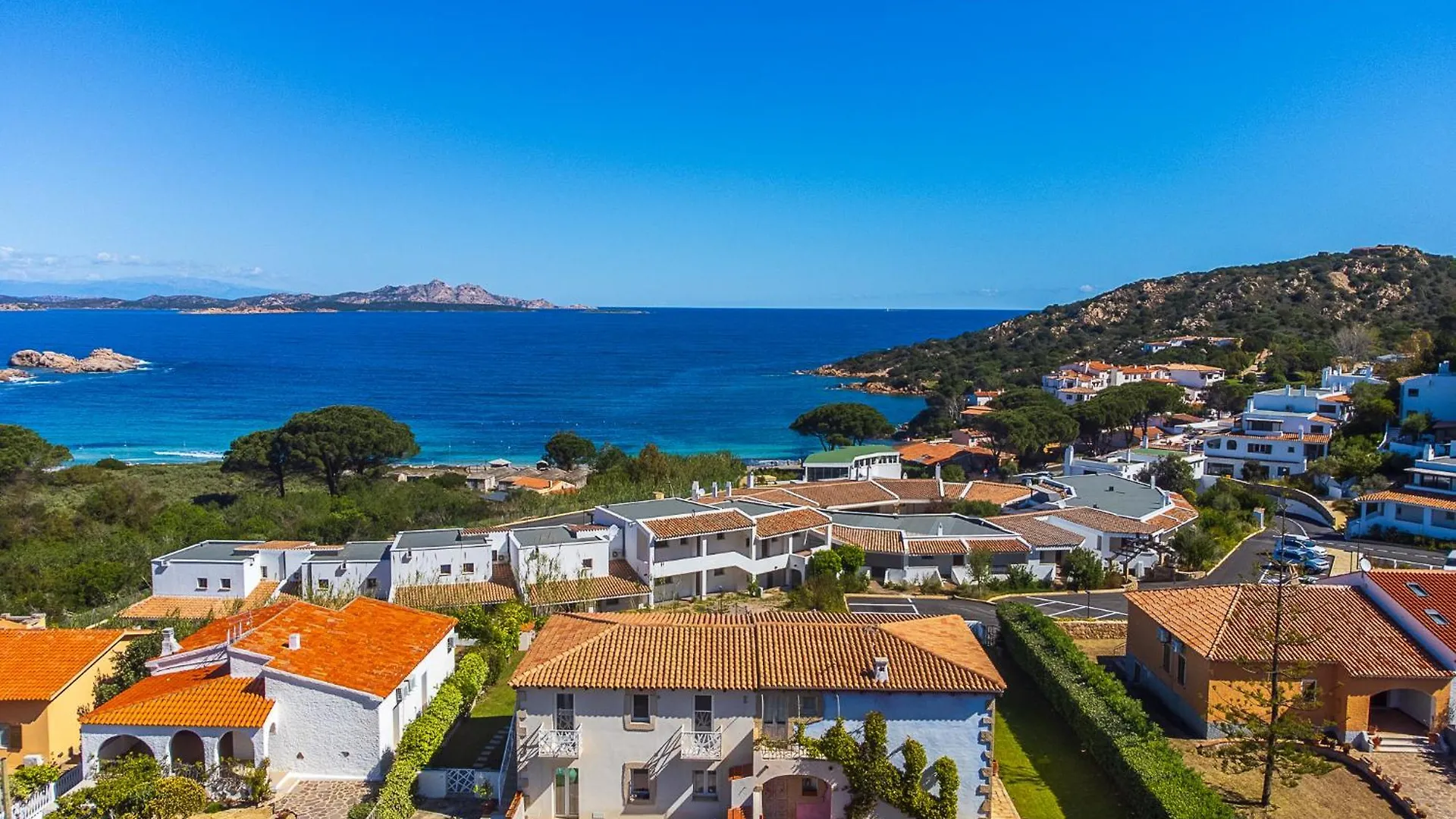 Sardinia Family Villas Villa Lucrezia Baja Sardinia Italien