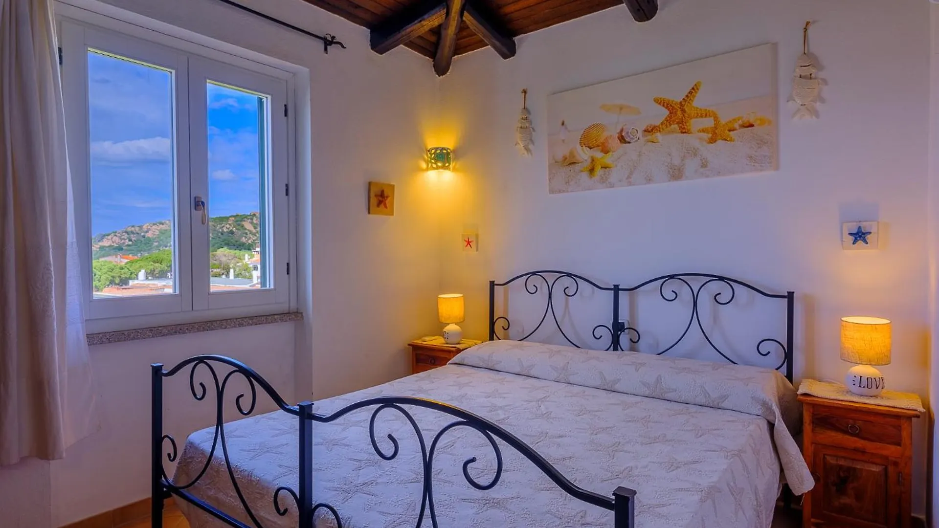 Sardinia Family Villas Villa Lucrezia Baja Sardinia