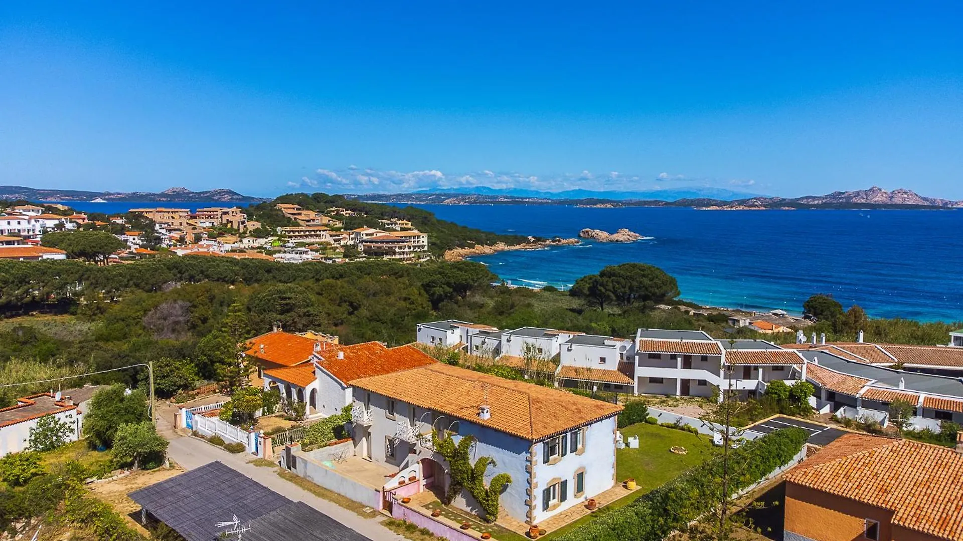 Sardinia Family Villas Villa Lucrezia Baja Sardinia
