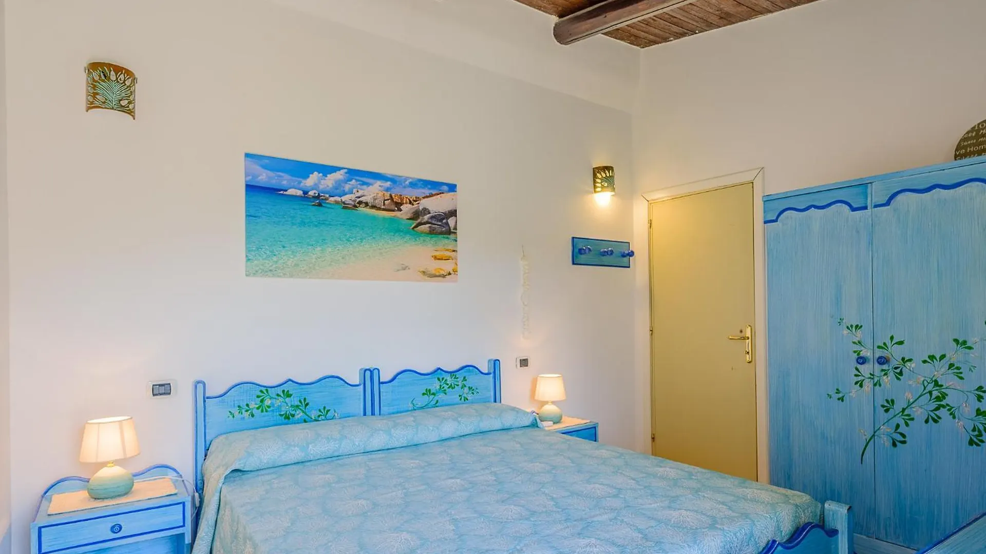 Sardinia Family Villas Villa Lucrezia Baja Sardinia