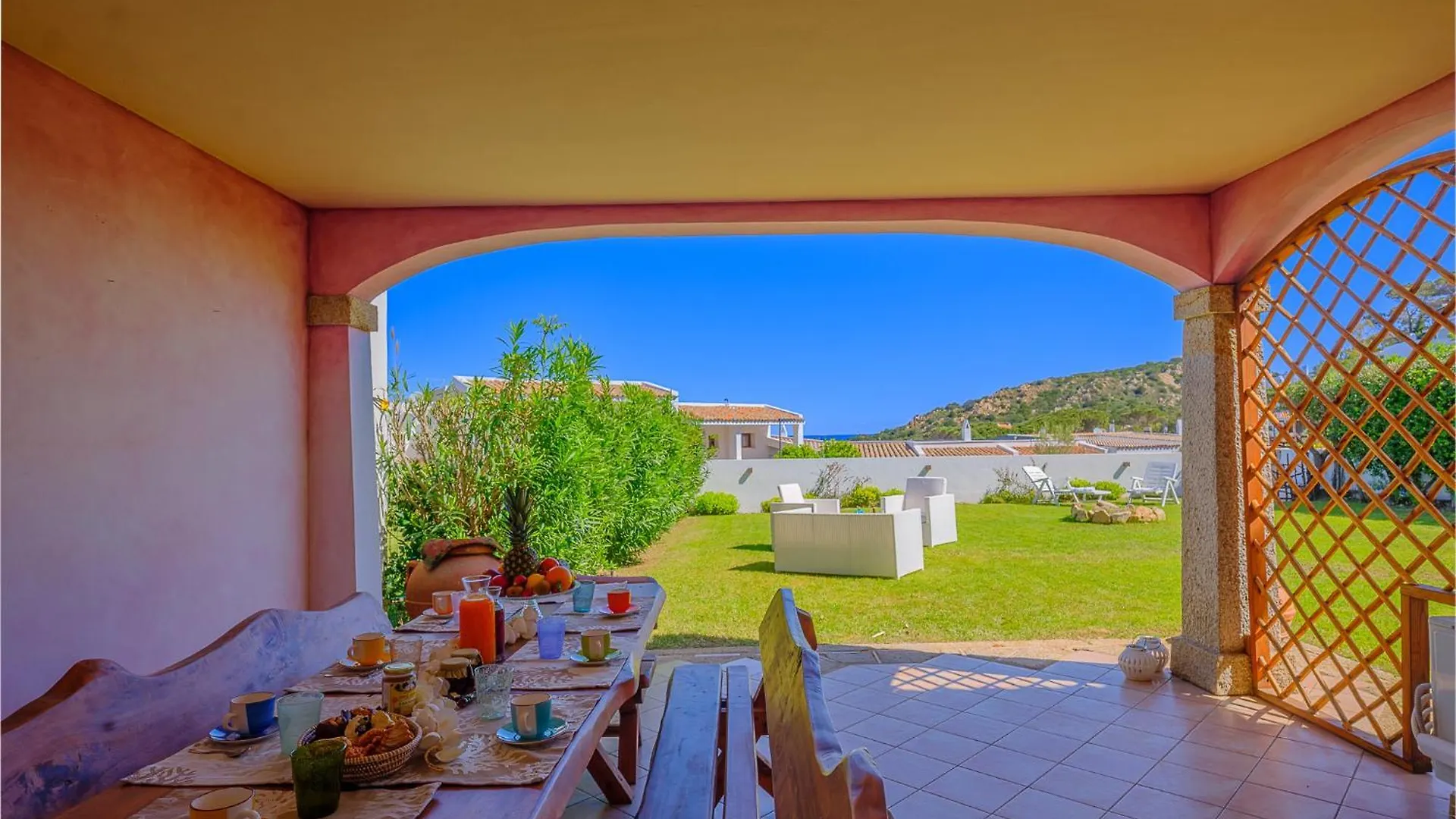 Sardinia Family Villas Villa Lucrezia Baja Sardinia 0*,